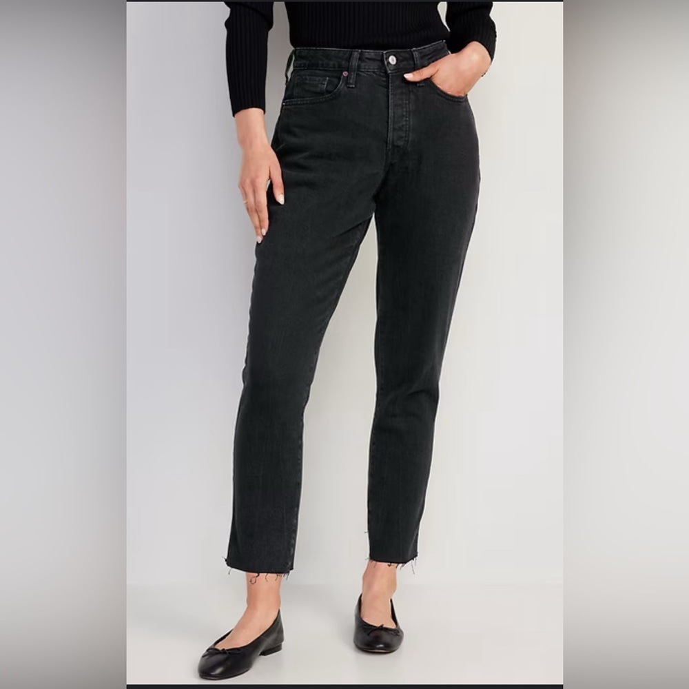 Old Navy Curvy High-Waisted Button-Fly OG Straight Cut-Off Jeans size 2 NWT
